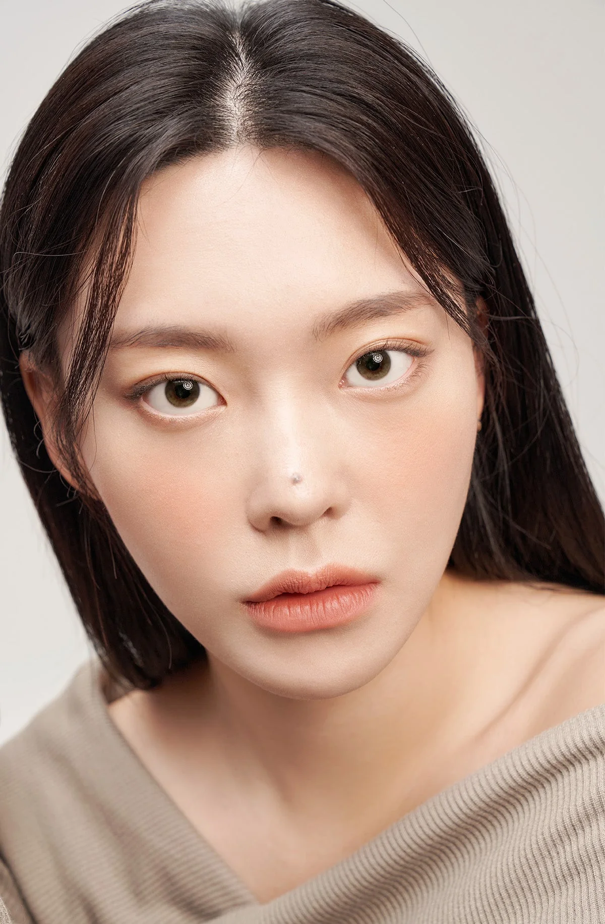 [DISCONTINUED] Secretive Kristin Basic (11.6) - Olive - Image 13